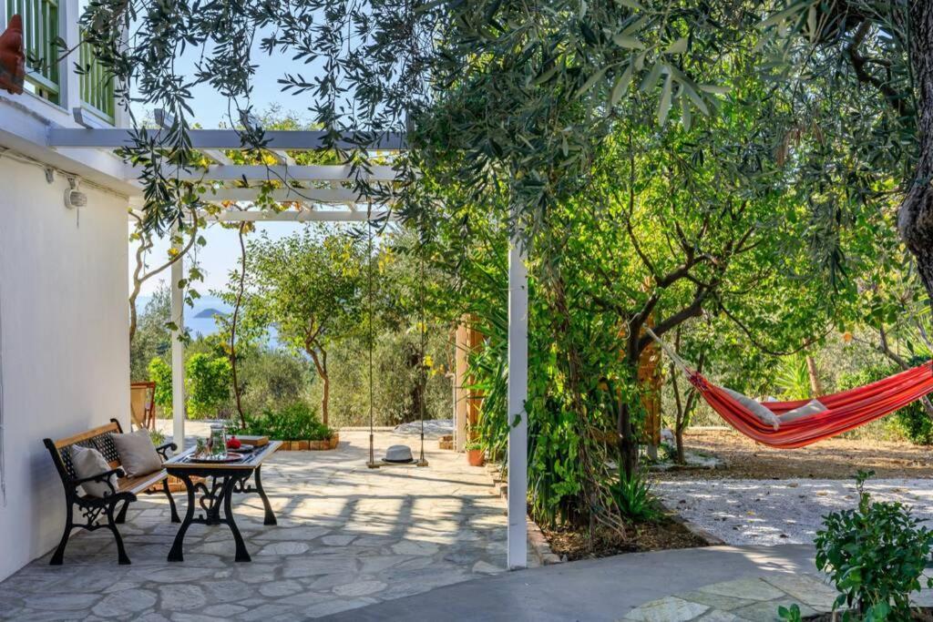 Nina-Myrtia Countryside House Skopelos Ditropo Exteriér fotografie